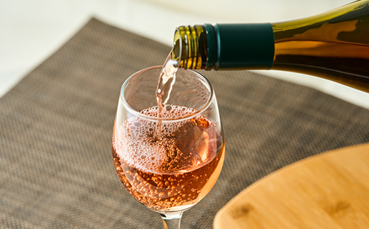 å€å€ã¯ã€ã³2022ã»ãã¹ã«ãã ããŒãªãŒA ãBlanc deNoirsã»ãã©ã³ããã¯ãŒã«ããé
éäžå¯å°åïŒé¢å³¶ã»æ²çžçãã1371715ã