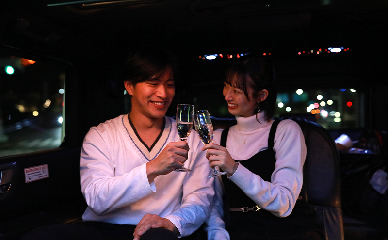 アルファディア リムジン120分周遊チケット リムジン周遊体験チケット（プロポーズ・誕生日・記念日・お祝い・接待・サプライズ・結婚式・観光）