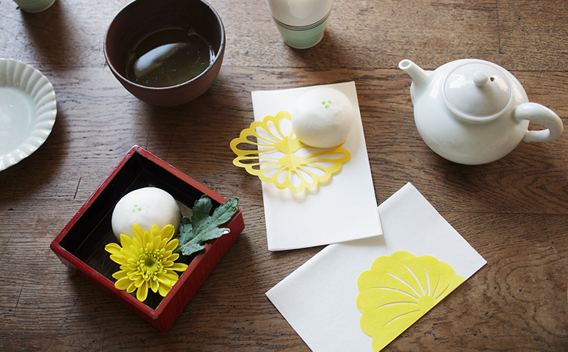 紋切り型mini 紙あそび歳時記4冊セット 「祝う、咲く、日本の行事、お守りもんきり」 切り抜き 書籍 紙切り 贈り物 お土産 東京都 大田区