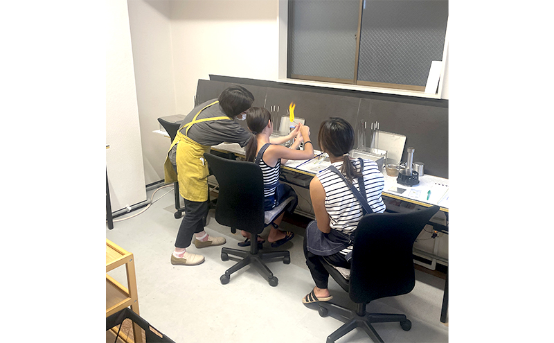 ã¬ã©ã¹å·¥èž ã¯ãŒã¯ã·ã§ãããã±ãã ããšããŒçäœãäœéš 3çäœæãã©ã³ã 1åæ§ ãã³ãç æäœã ã¯ãŒã¯ã·ã§ãã äœéš ãã±ãã Beans Roots æ±äº¬éœ 倧ç°åº