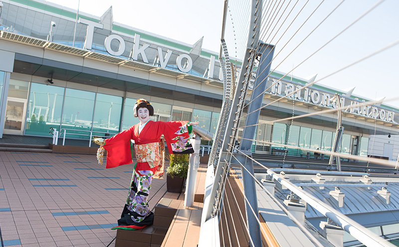 SKY WEDDING HANEDA OFUKU 記念手ぬぐい 羽田空港オリジナルデザイン 同柄2枚セット 記念 思い出 飛行機柄 縁結び 大切な人 良縁 お土産 速乾 温泉 旅先 便利 タペストリー 暑さ寒さ対策 ナプキン羽田 東京都 大田区