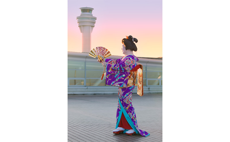 SKY WEDDING HANEDA OFUKU 記念手ぬぐい 羽田空港オリジナルデザイン 同柄2枚セット 記念 思い出 飛行機柄 縁結び 大切な人 良縁 お土産 速乾 温泉 旅先 便利 タペストリー 暑さ寒さ対策 ナプキン羽田 東京都 大田区