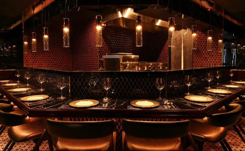 チケット 東京 【ディナー限定】和牛×フレンチ×イノベーティブ HIKARI 季節のおまかせコース ディナーペアお食事券 おまかせ コース ディナー 高級感  A5黒毛和牛 魚 野菜 豊島区 東京都