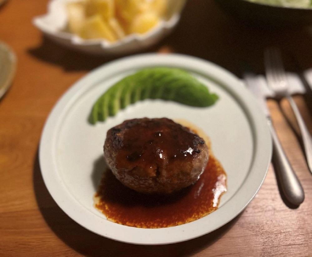 《A5ランク黒毛和牛入り》横濱上田屋謹製ハンバーグステーキ 12個