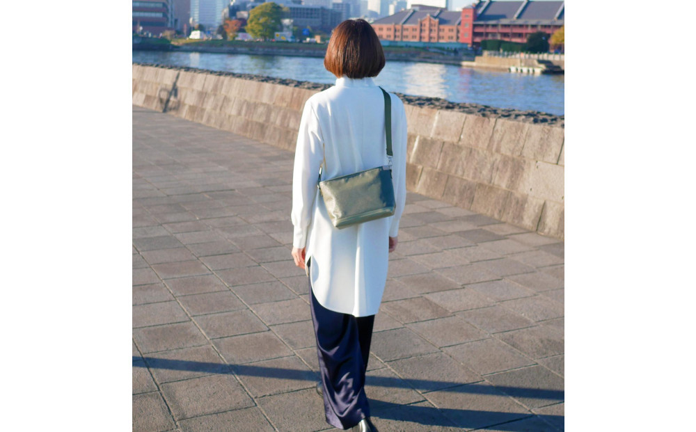 TENT BAG HEIDI.03　防水ショルダーバッグ【グレー】