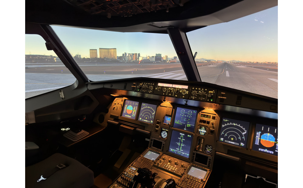 A320ãã©ã€ãã·ãã¥ã¬ãŒã¿ãŒ120åæçžŠäœéš