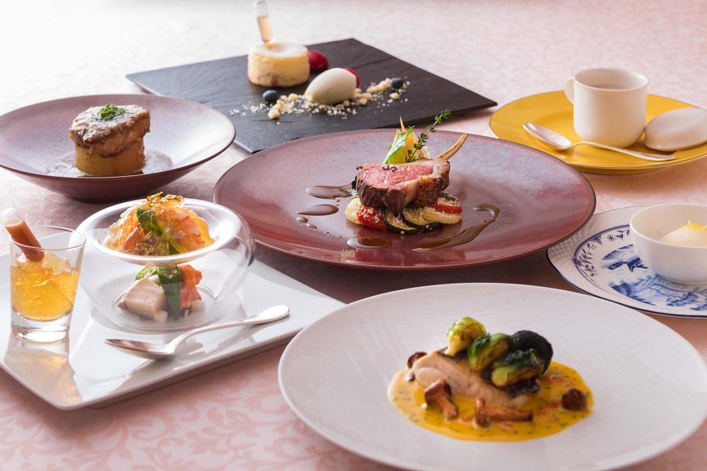 横浜ベイホテル東急 フランス料理「クイーン・アリス」ディナーペアご招待券（ウェルカムドリンク付）｜人気 高級 ディナー体験｜神奈川県 横浜市