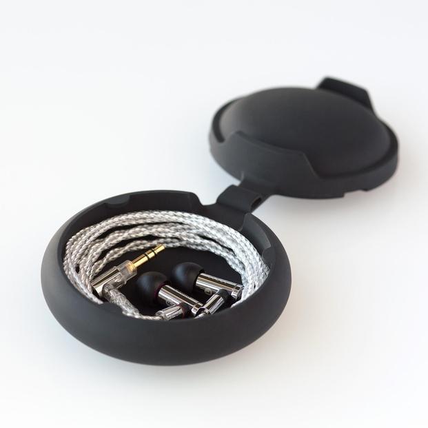 é«é³è³ªæç·ã€ã€ãã³ final E5000 MMCX ã·ã«ããŒã³ãŒãã±ãŒãã«ä»å±