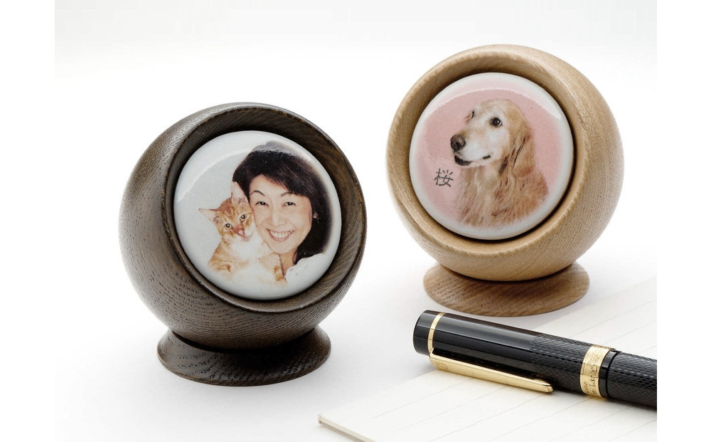 手元供養にも使える写真陶板付き宝物入れ「たまてまり」