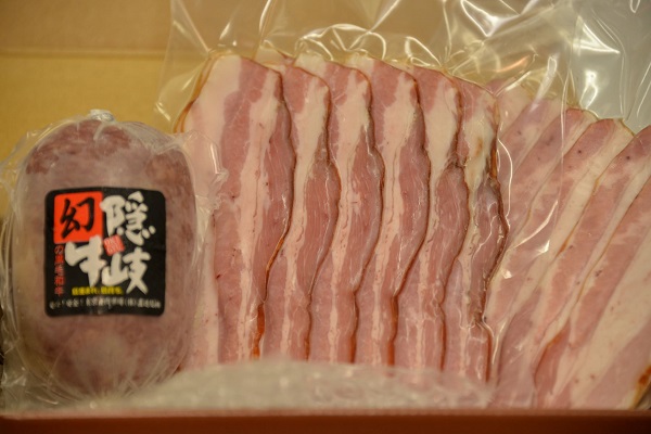 和牛コンビーフ・自家製ベーコンセット