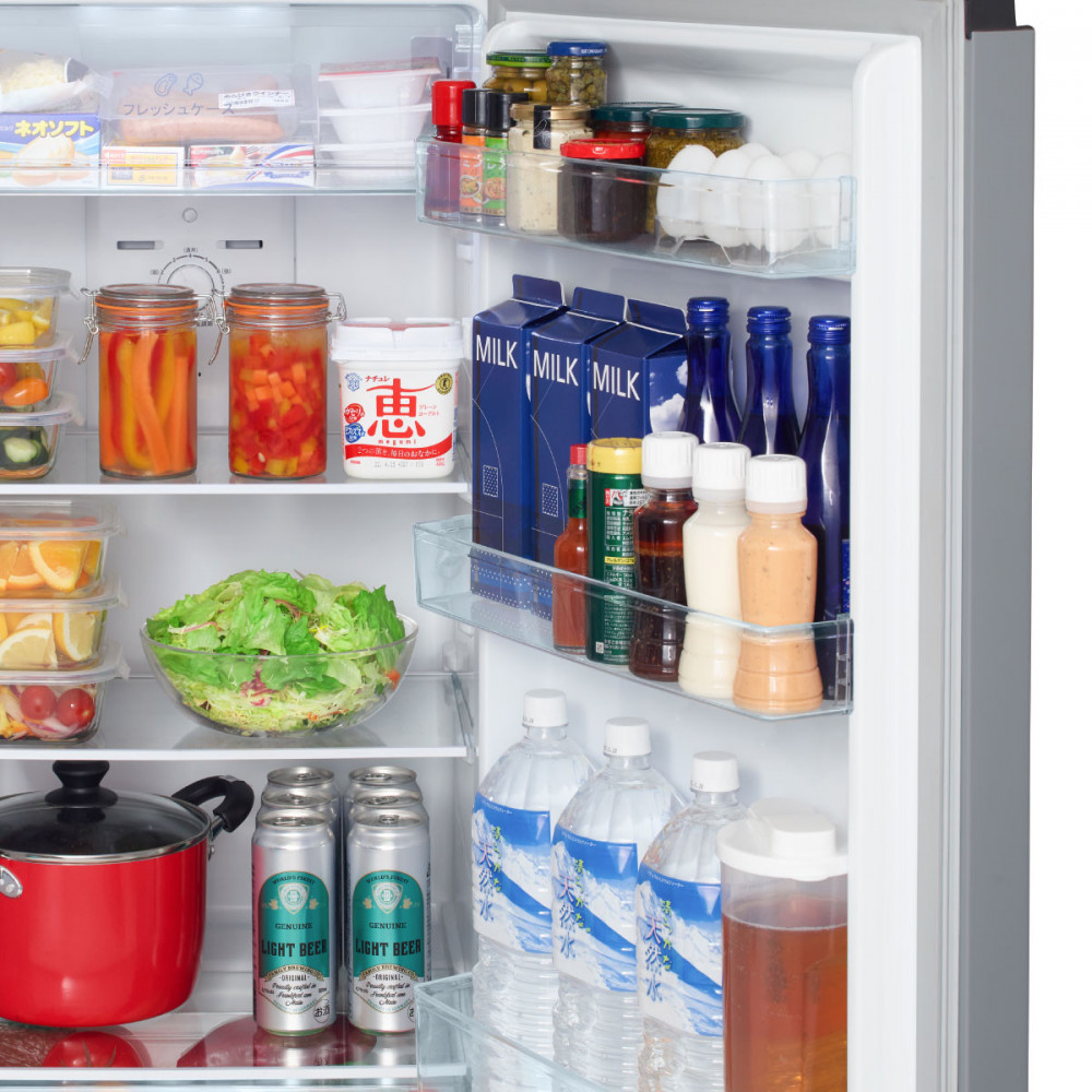 Hisense ハイセンス 冷蔵庫【設置費込み】幅55cm 250L ファン式 自動霜取り 霜取り不要 一人暮らし スリム 高性能 スタイリッシュミラードア 静音 右開き 2ドア 大容量 まとめ買い HR-B2501 シルバー  送料無料