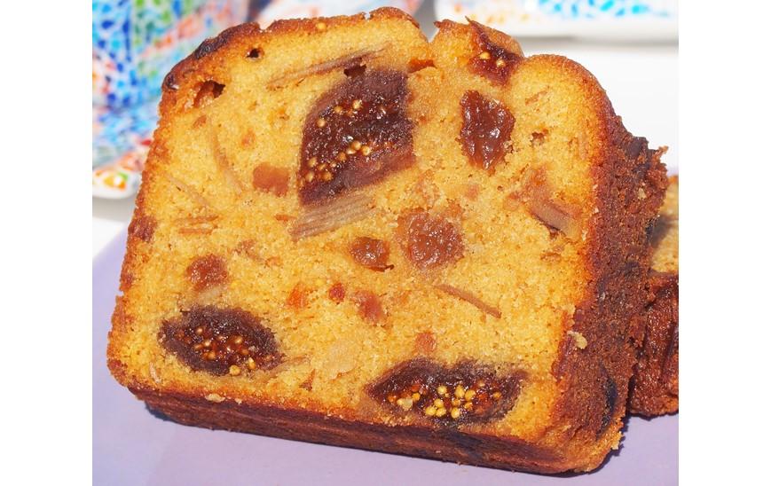 すべて手作りにこだわった、宿河原パウンドケーキ「フルーツ」