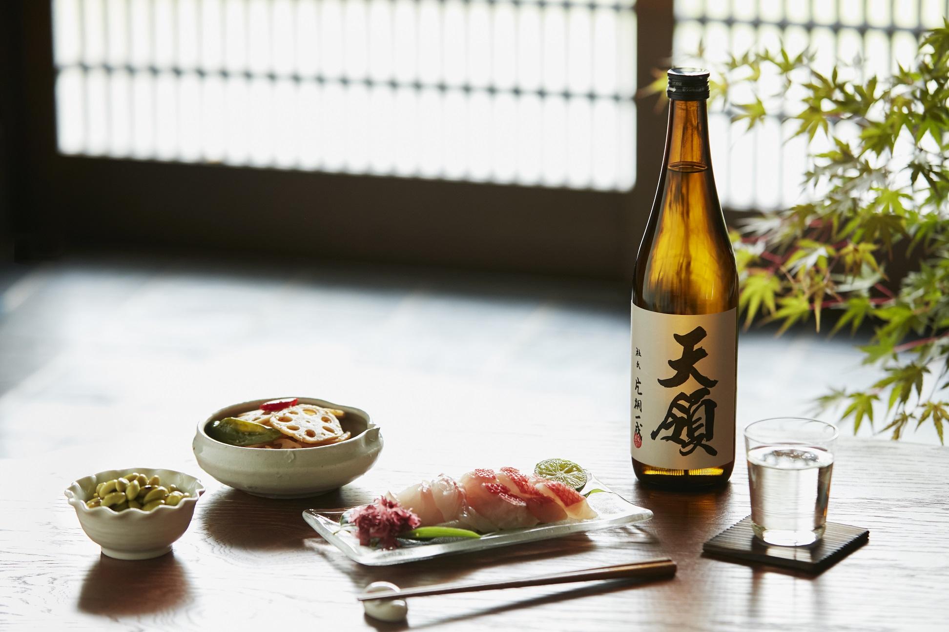 天領酒造 米焼酎 天領 25% & 請福酒造 琉球泡盛 やえやま 30% 本格焼酎 & 琉球泡盛 720ml 2本セット 発売元 株式会社片山