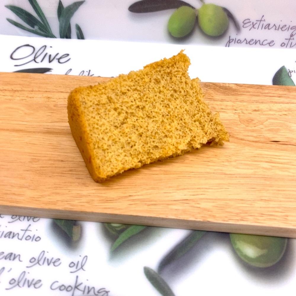 体に優しい全粒粉プレーンシフォンケーキホール（20センチ）1個