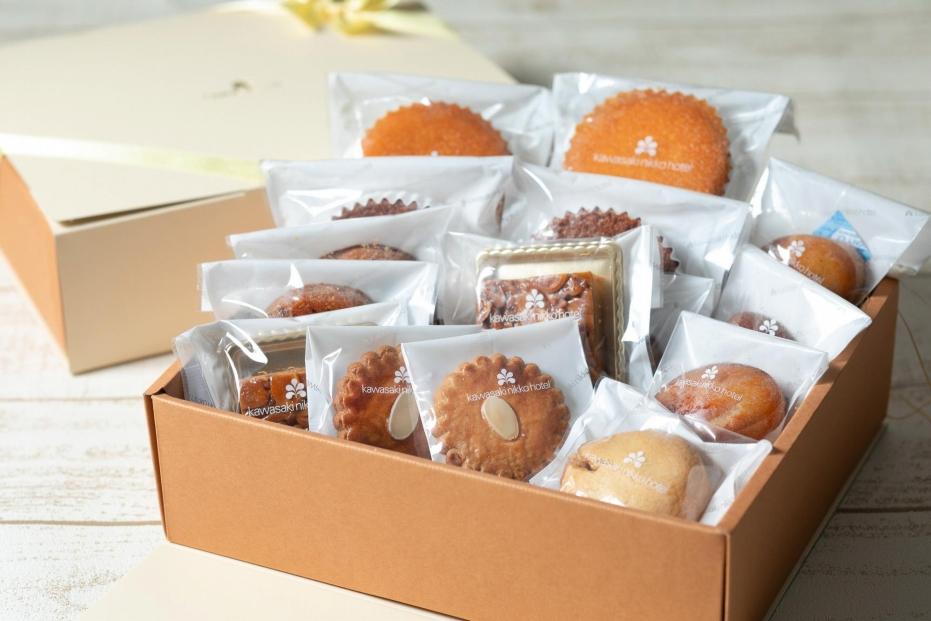 【川崎日航ホテル】かわさき産はちみつの焼き菓子詰め合わせ（7種15個入り）