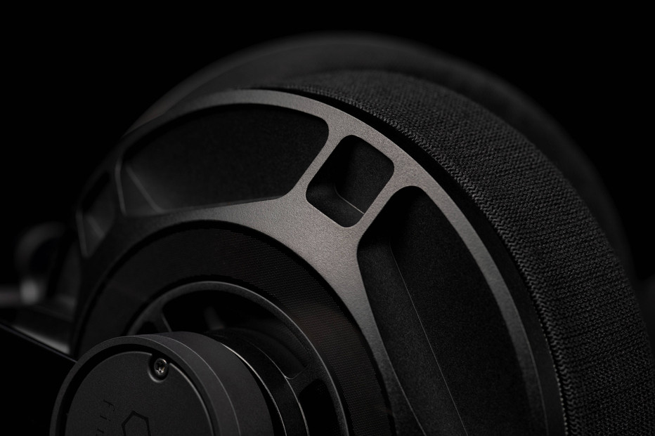 AFDSå¹³é¢ç£çåããããã³ final D7000 /æ°éçºãã ã¢ã©ã€ã³ ãã£ãã¥ãŒã¶ãŒæèŒ