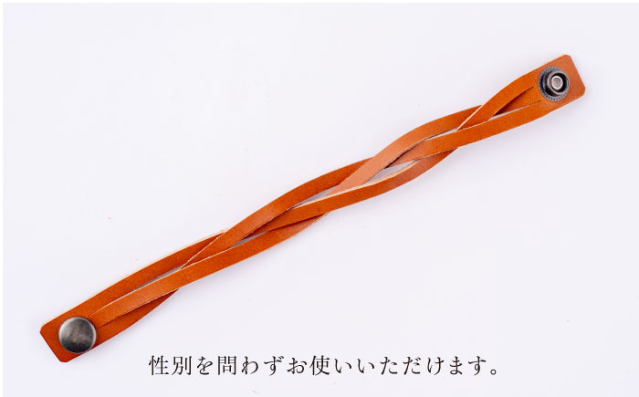 【Lサイズ】牛革製 三つ編みブレスレット【M.シダータのアトリエ】[AKAV012-2]