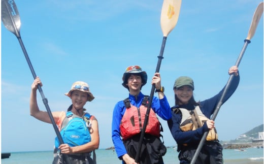 コアアウトフィッターズ 葉山・秋谷 一人乗りシーカヤック 半日体験チケット 1名様 神奈川 横須賀 葉山 三浦半島 秋谷 レジャー 体験 観光 旅行 シーカヤック カヤック マリンスポーツ 海 シーカヤックスクール【コアアウトフィッターズ】 [AKBT008]