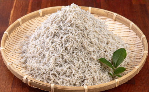 釜揚げ 湘南しらす 1kg  / しらす 湘南 ふわふわ 食感 冷凍 国産 シラス お取り寄せ 人気 大容量 佐島 横須賀 かながわブランド 神奈川県【平敏丸】 [AKEZ003]