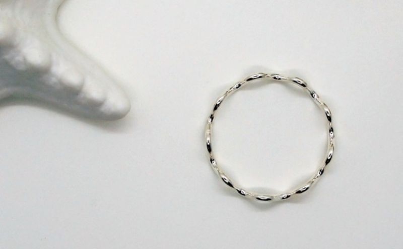 指輪 シルバー ウェーブ リング 0号～15号 アクセサリー ジュエリー レディース メンズ ペア デザイン 一点もの 神奈川