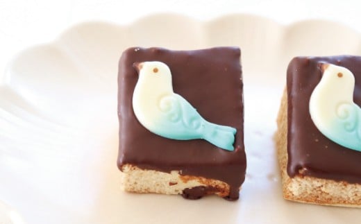 バームクーヘン 青い鳥クーヘン 8個 国産 バター チョコ チョコレート 卵 玉子 tamago タマゴ  菓子 洋菓子 焼き菓子 お菓子 おかし スイーツ おやつ 美味しい 手作り ドルチェ デザート 冷蔵 ブランデー 果実酒 ギフト プレゼント お取り寄せ 個包装 菊野屋製菓舗 神奈川 湘南 藤沢