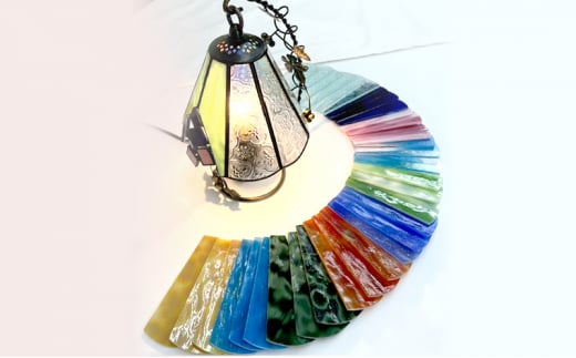 ステンドグラスランプシェード 「8面体ぶどうのランプ」製作体験 高さ12cm  直径約15cm 体験 ステンドグラス ランプシェード インテリア 照明 雑貨 お洒落 藤沢市 江の島