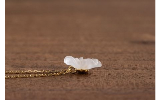 プリムローズ primrose K10 クオーツ ダイヤモンド ネックレス レディース ジュエリー アクセサリー  イエローゴールド  ペンダント  シンプル 一点もの おしゃれ かわいい プレゼント ギフト 贈り物 株式会社菜畑 神奈川 湘南 藤沢