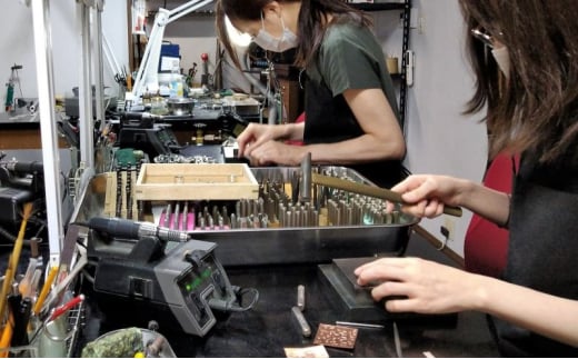 彫金 ペンダント トップ  制作 体験 コース 1名 指輪 シルバー950 SILVER アクセサリー ジュエリー シンプル 一点もの かわいい おしゃれ プレゼント ギフト 贈り物 FABBRICA OSAWA 神奈川 湘南 藤沢