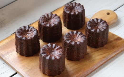 カヌレ ラージサイズカヌレ かぬれ 米粉 平飼い卵 グルテンフリー 洋菓子 焼き菓子 お菓子 おかし スイーツ すいーつ おやつ 美味しい 手作り ドルチェ デザート ギフト プレゼント 誕生日 ご褒美 お取り寄せ 詰め合わせ 瞬間冷凍 人気 おいしい SORANO BAKEHOUSE 神奈川 湘南 藤沢