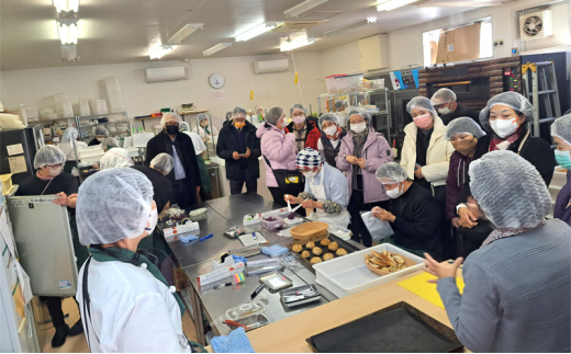 施設見学 パン屋 見学ツアー 体験 ランチ お土産 付き 選べる エリア 亀吉 事業モデル 職場見学 お仕事見学 仕事ツアー パン ぱん pan 惣菜パン 菓子パン 食事パン 美味しい 朝食 パンセット スイーツ ぱん pan ブレッド ベーカリー 観光 旅行 トラベル 関東 神奈川 湘南 藤沢