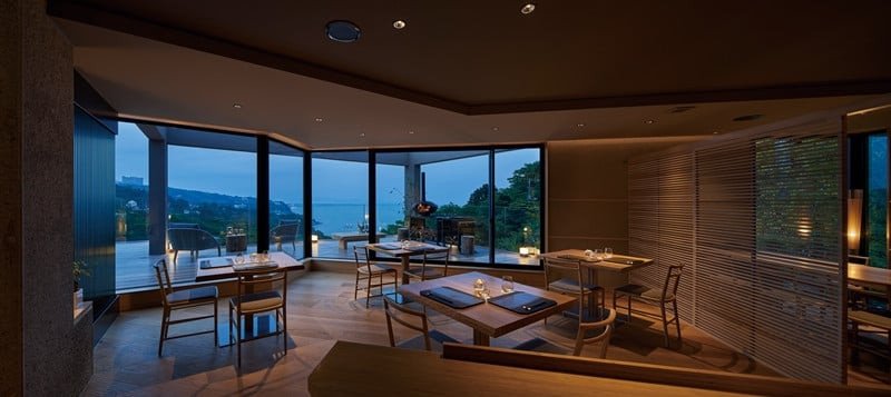 æ±ä¹æµŠãªããªãŒãåéãåååžïŒ5äžååïŒãæ±ä¹æµŠ ãé£äº ãå®¿æ³ 5äžåååååž ãã¬ãŒã³ã æ
è¡ ãç¥ã åé çµµã®ããã«çŸããæµ·å²ž è€æ°æåæå©çšå¯ ã«ããæ¹¯æ²» çŸããæ±ä¹æµŠ ãªããªãŒãããã« ç¥å¥å·ç å°ç°ååž ã