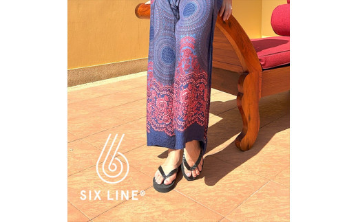 海にかえる生分解性の国産ビーチサンダル「SIX LINE」☆小田原城型フローティングキーホルダー付き ソール：ブラック×鼻緒：ブラック・26cm【高島屋選定品】