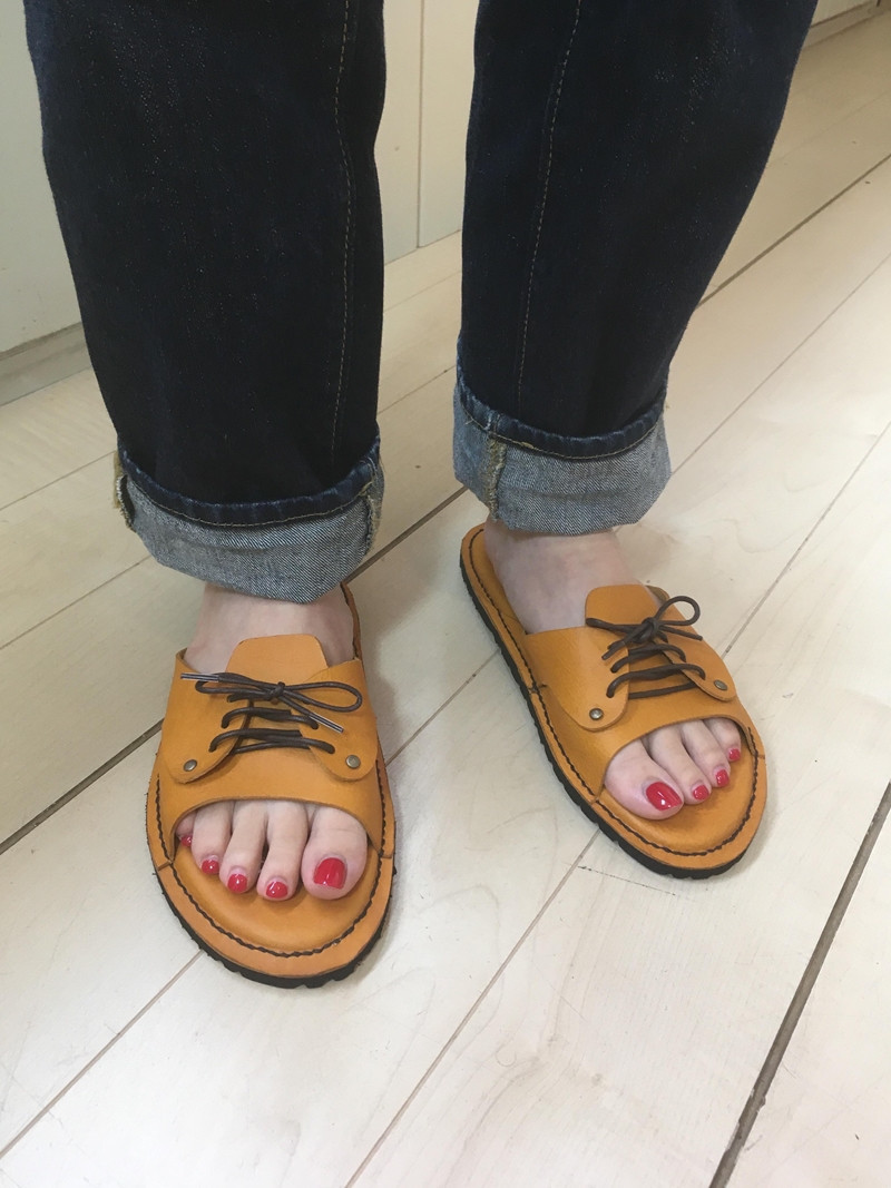 【レザーサンダル】ワークショップ体験チケット【革細工 イタリアンレザー オリジナル革履物 牛革 豚革 靴１個 ベジタブルタンニン 革細工体験　8時間程度 手作り 靴工房 工房 国産レザー 神奈川県 小田原市 】