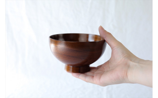 小田原漆椀ケヤキ 大　【お椀 食器 木 雑貨 汁椀 豚汁 具沢山 小田原漆器 プレゼント おしゃれ 日本製 神奈川県小田原市 】