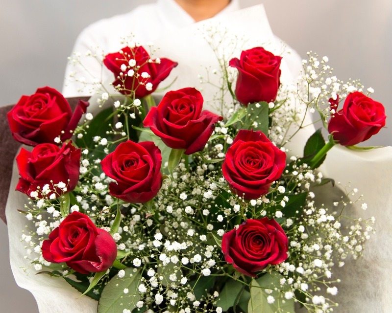 《記念日に届くお花シリーズ》赤バラの花束 10本「あなたは全てが完璧」【 神奈川県 小田原市 】