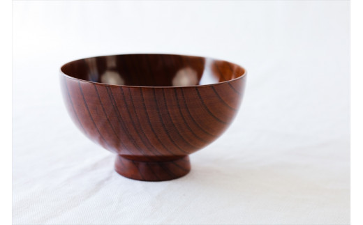 小田原漆椀ケヤキ 中　【お椀 食器 木 雑貨 汁椀 小田原漆器 プレゼント おしゃれ 日本製 神奈川県小田原市 】