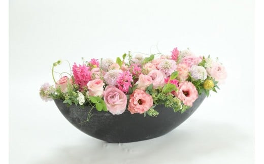 季節ごとに届く、えらべるお花　Mサイズ（4回お届け）【季節ごとに届く、えらべるお花 Mサイズ フラワーライフ 世界らん展 フラワードリームジャパンカップ フラワーアレンジメント 6種類のフラワースタイル 神奈川県 小田原市 】