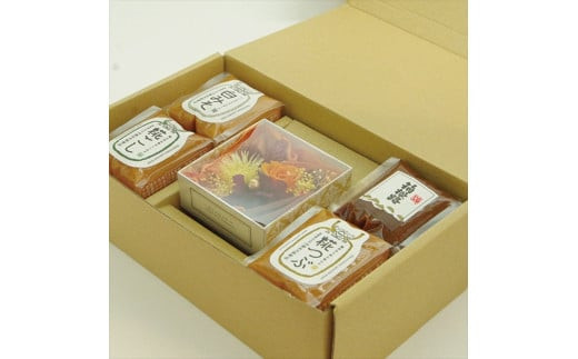 小田原コラボ　プリザーブドフラワーと味噌のセット【みそ 味噌 ミソ 白みそ 糀こし 糀つぶ 赤みそ 合わせ 箱根路 贈答品 贈り物 詰合せセット 神奈川県 小田原市 】