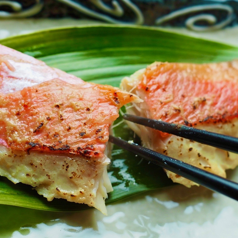 金目鯛の味噌漬け【3枚入×3パック】【キンメ きんめ お取り寄せ 御中元 お中元 お歳暮 父の日 母の日 贈り物 日本酒 焼酎】【まぐろやお土産人気NO.1】【ふるさと納税】【神奈川県小田原市】