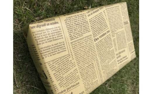 丹沢生まれの万能ソース　肉・魚・野菜　かけるだけで美味しさアップ【自家製】（化粧箱入り３本）/万能タレ 焼き肉 バーベキュー BBQ 調味料 ソース 調理 簡単 万能 豚肉 鶏肉 牛肉 夕飯 時短 なんでも 主婦の味方 おいしい 美味 秦野市 神奈川県 ハンバーグ 生姜焼き 中華 洋風 和風 贈答 プレゼント 贈り物 014-08