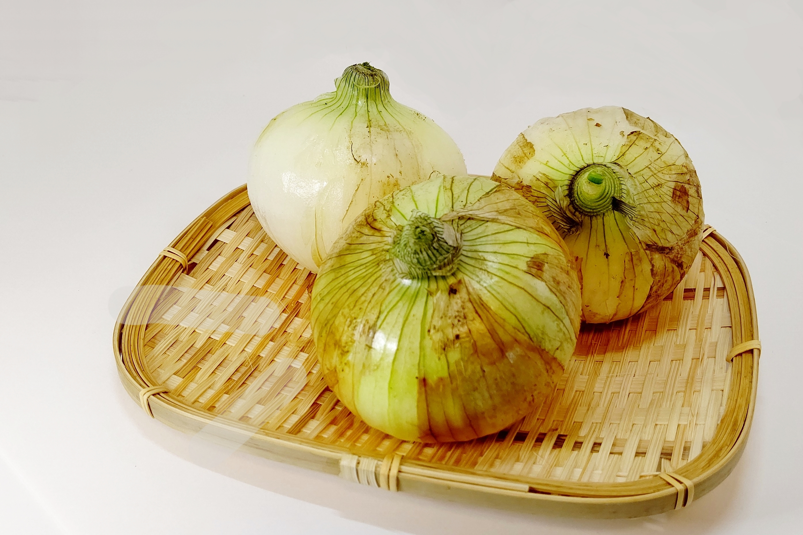 秦野新たまねぎメンチカツ　200g×5袋（計20個）　メンチカツ 惣菜 弁当 便利 簡単 揚げ物 秦野市 神奈川