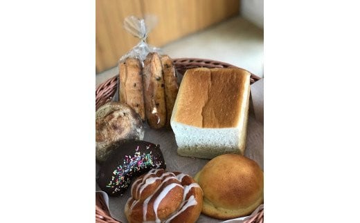 å³éžå°éºŠãšèªå®¶è£œå€©ç¶é
µæ¯ã§ã€ããããã ãããã³ã®è©°ãåããã( 6ã7çš®é¡ã®ãã³) / åœç£ ææ çŽ æ èªå®¶è£œå€©ç¶é
µæ¯ ãã³ ãœããç³» 倩ç¶é
µæ¯ å°åéå® åæµ·éç£å°éºŠ çé£ãã³ äœæž© é·æéçºé
µ çŒãäžã å³ããæ·±ã åªãããã³ çé£ãã³ã§äººæ°ã®ãã³å± ãŠã£ãã³ ã¯ã ã®æ¡ã¿ã¡åº