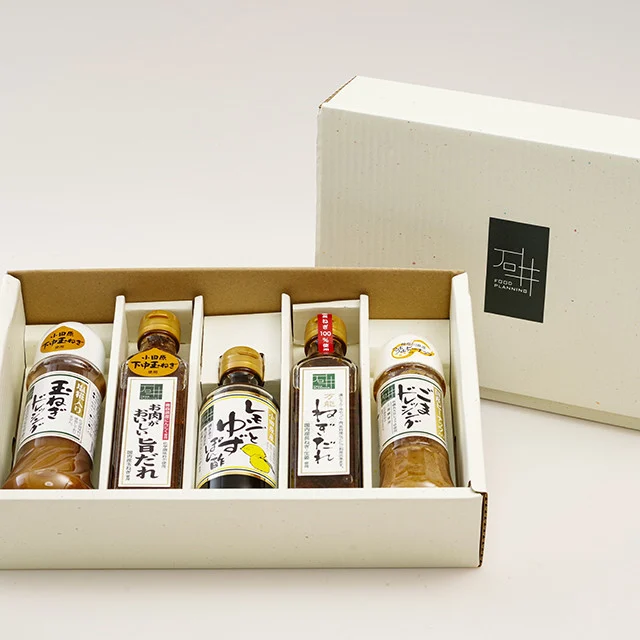 011-03å°å
飿ããµãã ãã«äœ¿çšãããã¬ãã·ã³ã°ïŒçš®ã»ãã (å¡©ç³å
¥ãçãããã¬ãã·ã³ã°ã»ãèãããããæšãã¬ã»ã¬ã¢ã³ãšæåãœãé
¢ ã»ããŒãããå
¥ãããŸãã¬ãã·ã³ã° ã»äžèœããã ãïŒ/ åœç£ ãã¬ãã·ã³ã° çŽ æ ããŸãã ã㟠æšã ã ã¬ã¢ã³ ãã ãã³é
¢ ãæ³æ® æ¬èã®æ¥ éè æšå³ åçž® ãã ãã ããããã¹ ç§Šé ç¥å¥å· ãã£ã±ã ã¢ã¬ã³ãžè²ã
5çš®é¡ æåç£ èŽç ãã¬ãŒã³ã