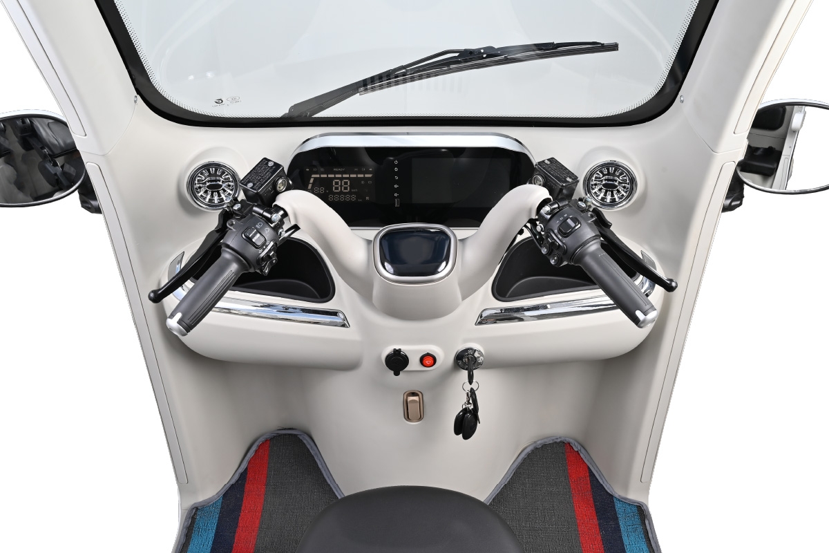 電動トゥクトゥク《VIVEL》COCO CLi POWER 3人乗り アンダーモカツートン 航続100km｜ビベルトライク EV TRIKE 電気トライク EVトゥクトゥク 電動乗り物 電動自動車 電気バイク [1060]