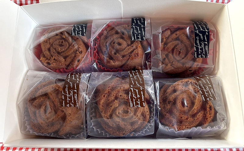 ローズケイク 6個入り イチゴ味 バラ味 お菓子 焼菓子 チョコレート ケーキ 