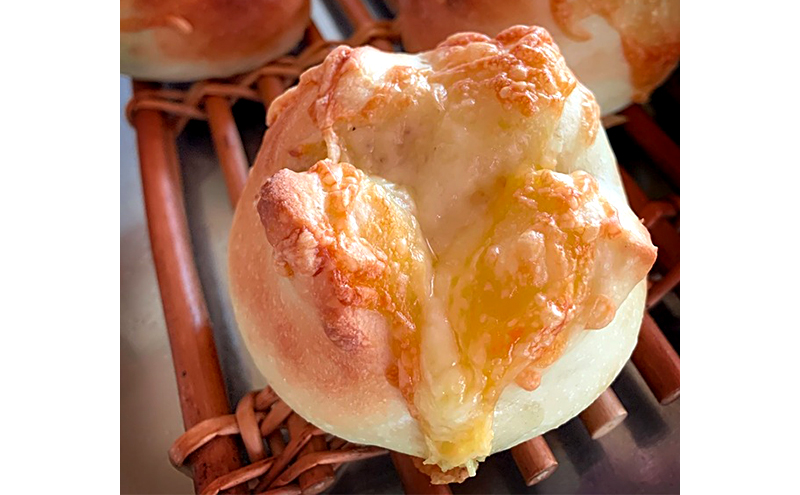 うさぎ食パン＆カメロンパン4個入り おまかせセット 