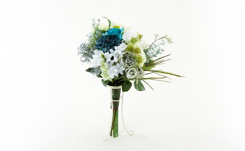 あーとみゆき 枯れないお花（造花・アーティフィシャルフラワー）で世界に一つだけのウェディングブーケを作るワークショップチケット 結婚式 クラッチブーケ 花材 資材 レッスン料込