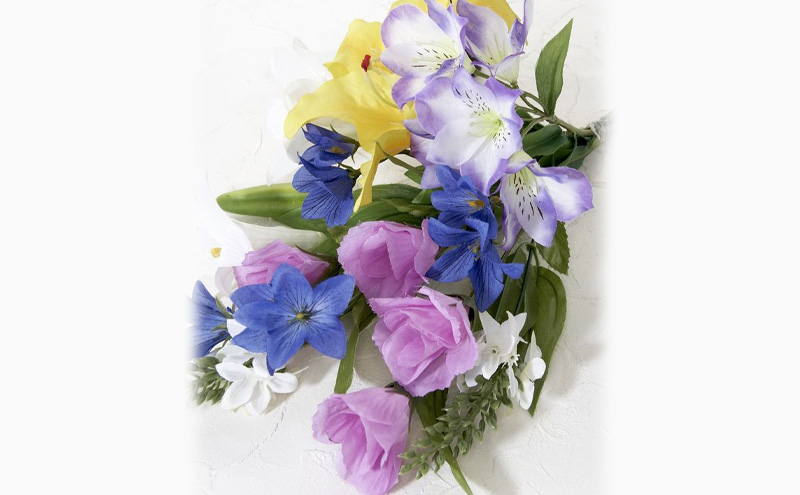 【造花・アーティフィシャルフラワー 仏花・供花】イエローカサブランカとアルストロメリアの墓花（左右1対セット）