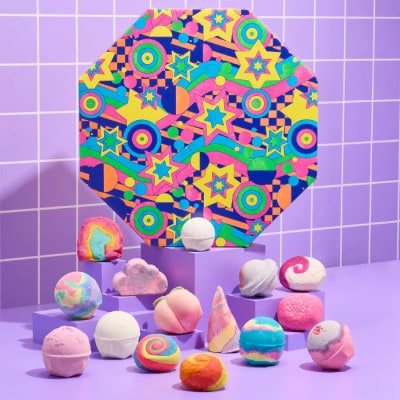LUSH (ã©ãã·ã¥) ã¶ ã¢ãŒã ãªã ãã€ãžã³ã° ã®ãã å
¥æµŽå€15çš®ã»ããã1731833ã