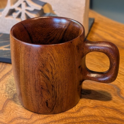 天然の欅(けやき)を削り出したマグカップ(中)　木の器たしろ工房【1675754】